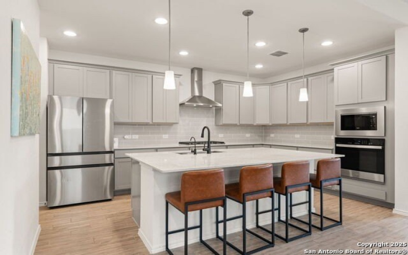 204 White Barn, Boerne, TX 78006, 5 Bedrooms Bedrooms, ,5 BathroomsBathrooms,Residential,For Sale,204 White Barn,1885341