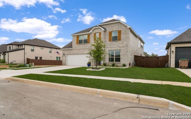 204 White Barn, Boerne, TX 78006, 5 Bedrooms Bedrooms, ,5 BathroomsBathrooms,Residential,For Sale,204 White Barn,1885341