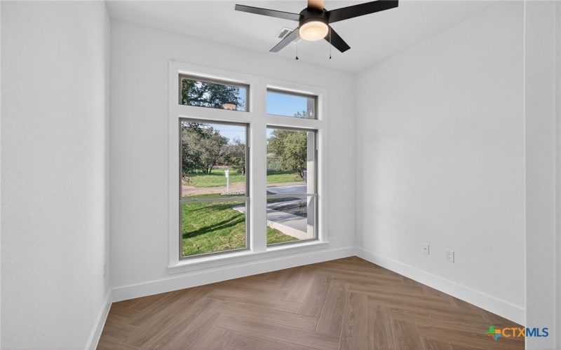 137 W Granitecastle Drive, Granite Shoals, TX 78654, 3 Bedrooms Bedrooms, ,2 BathroomsBathrooms,Residential,For Sale,137 W Granitecastle Drive,587045