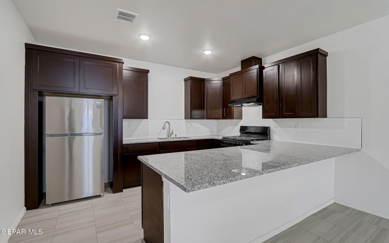 8916 Norton Street unit: B #B, El Paso, TX 79904, 2 Habitaciones Habitaciones , ,2 BañosBaños,Residential,En Venta,8916 Norton Street unit: B,926731