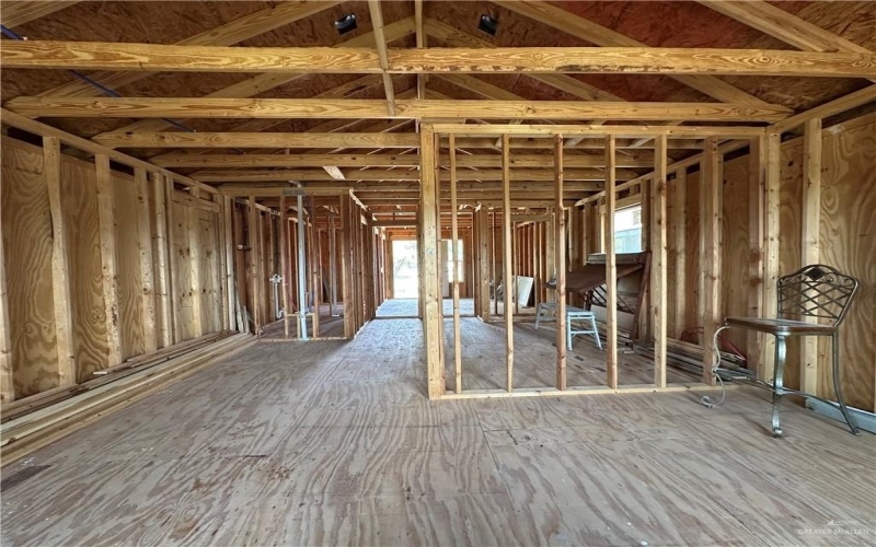 415 W Pablo Layton Street, Elsa, TX 78543, 2 Habitaciones Habitaciones , ,1 BañoBaños,Residential,En Venta,415 W Pablo Layton Street,476285
