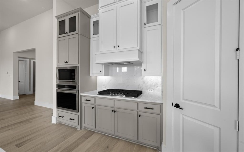 221 Lantern Ridge Drive, Aledo, TX 76008, 3 Habitaciones Habitaciones , ,2 BañosBaños,Residential,En Venta,221 Lantern Ridge Drive,21005284