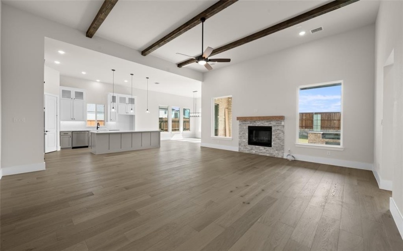221 Lantern Ridge Drive, Aledo, TX 76008, 3 Habitaciones Habitaciones , ,2 BañosBaños,Residential,En Venta,221 Lantern Ridge Drive,21005284