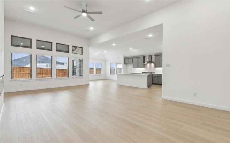 1002 Ocean Breeze Way, Princeton, TX 75407, 4 Habitaciones Habitaciones , ,3 BañosBaños,Residential,En Venta,1002 Ocean Breeze Way,21005476