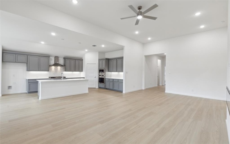 1002 Ocean Breeze Way, Princeton, TX 75407, 4 Habitaciones Habitaciones , ,3 BañosBaños,Residential,En Venta,1002 Ocean Breeze Way,21005476