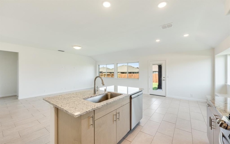 103 Winterwood Drive, Lavon, TX 75166, 3 Habitaciones Habitaciones , ,2 BañosBaños,Residential,En Venta,103 Winterwood Drive,21005591