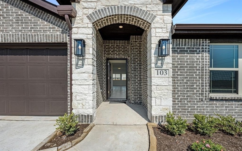 103 Winterwood Drive, Lavon, TX 75166, 3 Habitaciones Habitaciones , ,2 BañosBaños,Residential,En Venta,103 Winterwood Drive,21005591