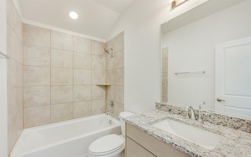 103 Winterwood Drive, Lavon, TX 75166, 3 Habitaciones Habitaciones , ,2 BañosBaños,Residential,En Venta,103 Winterwood Drive,21005591