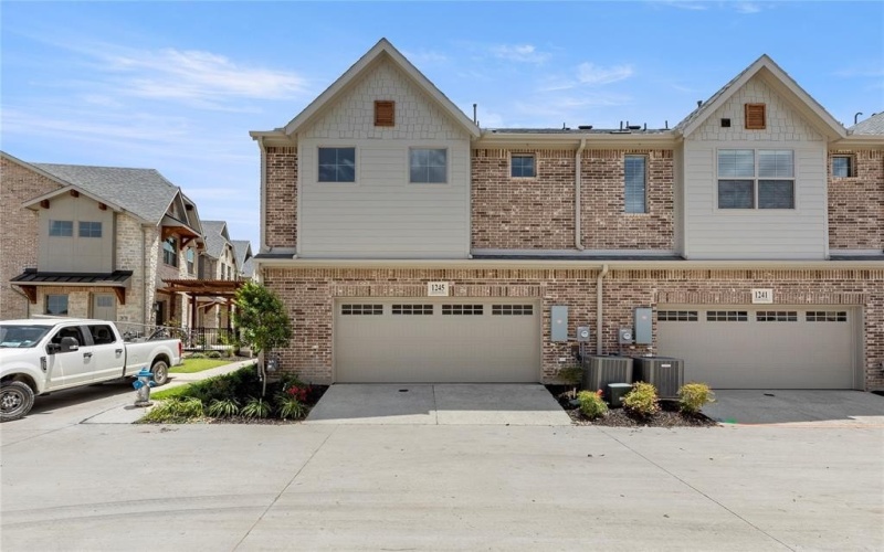 1245 Armstrong, The Colony, TX 75056, 4 Bedrooms Bedrooms, ,3 BathroomsBathrooms,Residential,For Sale,1245 Armstrong,21005630
