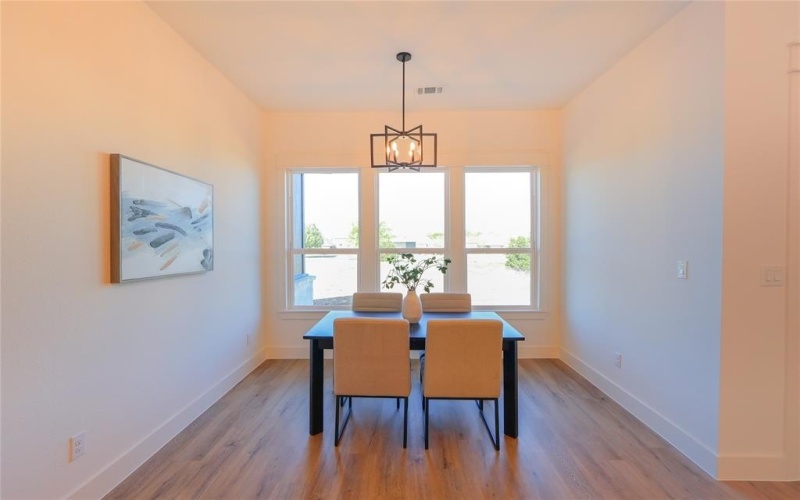 5654 Herkes Court, Fort Worth, TX 76126, 4 Habitaciones Habitaciones , ,2 BañosBaños,Residential,En Venta,5654 Herkes Court,0,21005755