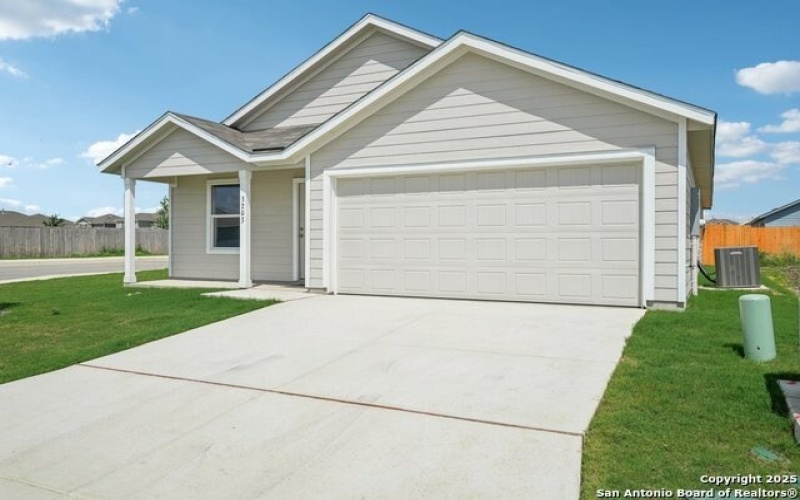 3203 Gilbert Garden, Converse, TX 78109, 4 Bedrooms Bedrooms, ,2 BathroomsBathrooms,Residential,For Sale,3203 Gilbert Garden,0,1874730