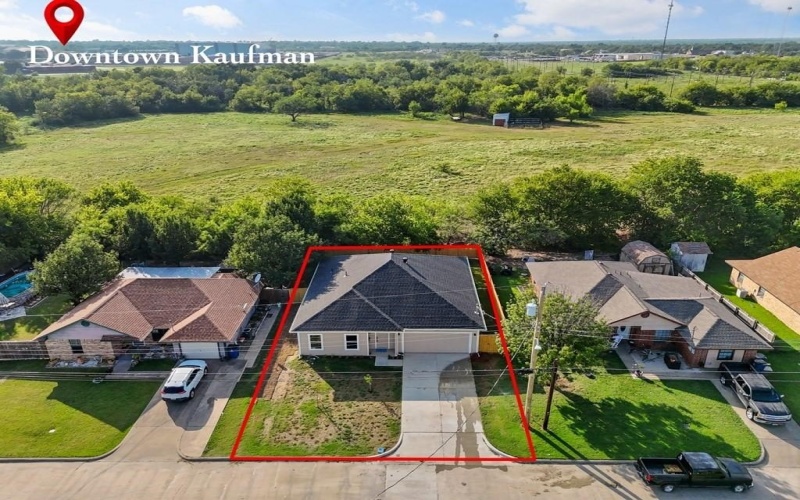 806 Melody Circle, Kaufman, TX 75142, 4 Habitaciones Habitaciones , ,2 BañosBaños,Residential,En Venta,806 Melody Circle,20997661