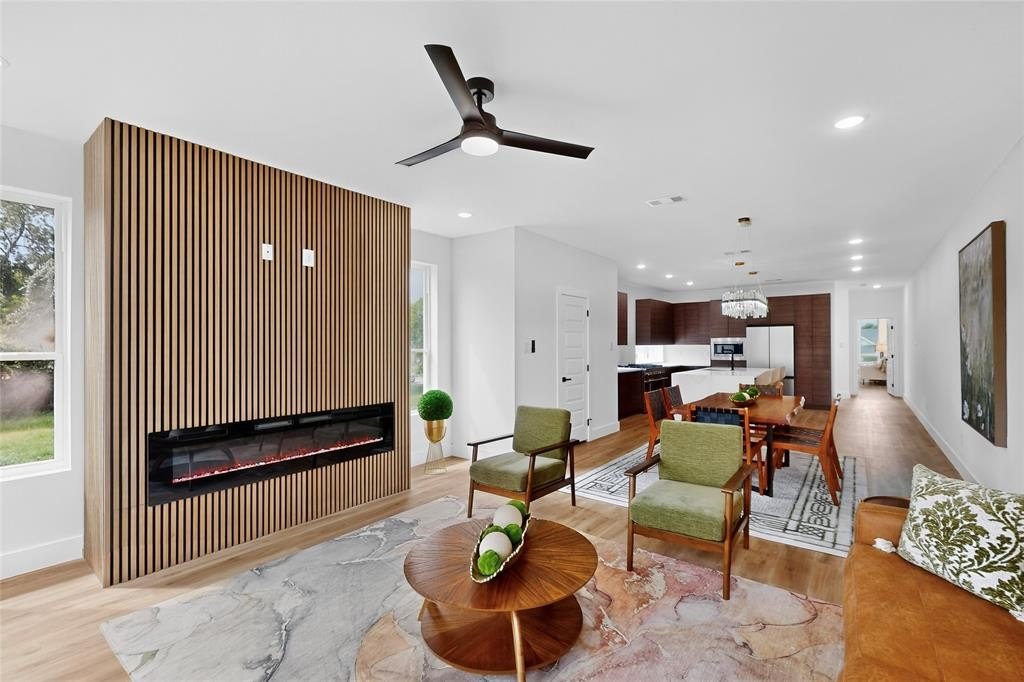 3512 Wendelkin Street, Dallas, TX 75215, 4 Bedrooms Bedrooms, ,5 BathroomsBathrooms,Residential,For Sale,3512 Wendelkin Street,0,21000438