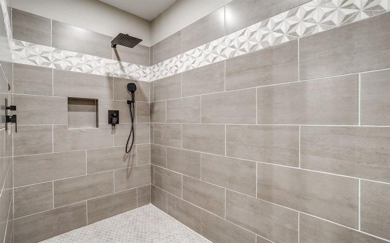 208 Private Road 107, Blum, TX 76627, 2 Bedrooms Bedrooms, ,2 BathroomsBathrooms,Residential,For Sale,208 Private Road 107,21002342