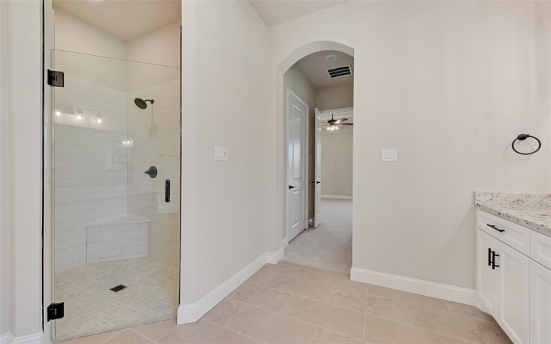 6261 Florence Drive, Midlothian, TX 76065, 5 Habitaciones Habitaciones , ,3 BañosBaños,Residential,En Venta,6261 Florence Drive,0,21003059