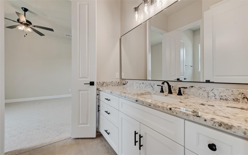 6261 Florence Drive, Midlothian, TX 76065, 5 Habitaciones Habitaciones , ,3 BañosBaños,Residential,En Venta,6261 Florence Drive,0,21003059