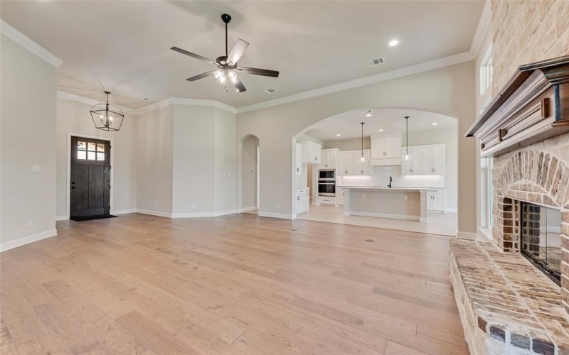 6261 Florence Drive, Midlothian, TX 76065, 5 Habitaciones Habitaciones , ,3 BañosBaños,Residential,En Venta,6261 Florence Drive,0,21003059