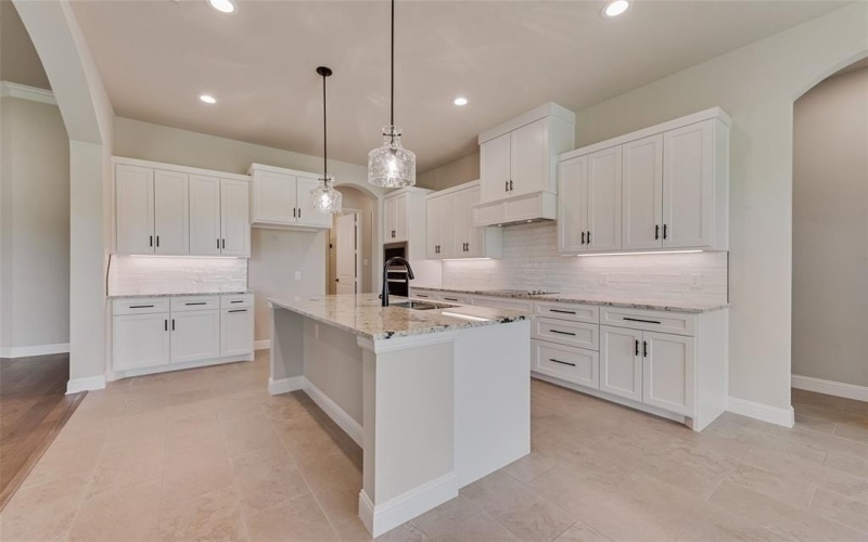 6261 Florence Drive, Midlothian, TX 76065, 5 Habitaciones Habitaciones , ,3 BañosBaños,Residential,En Venta,6261 Florence Drive,0,21003059