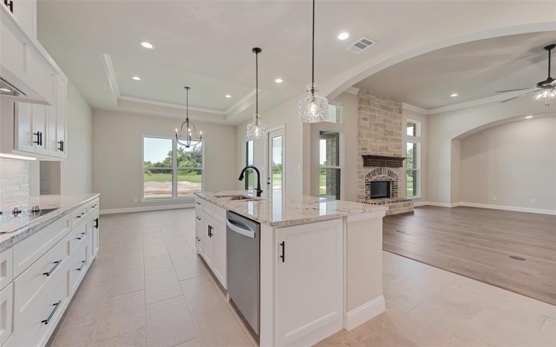 6261 Florence Drive, Midlothian, TX 76065, 5 Habitaciones Habitaciones , ,3 BañosBaños,Residential,En Venta,6261 Florence Drive,0,21003059