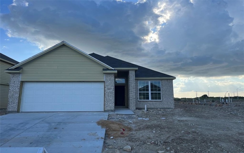 10017 Freighter Trail, Fort Worth, TX 76131, 3 Habitaciones Habitaciones , ,2 BañosBaños,Residential,En Venta,10017 Freighter Trail,21003794