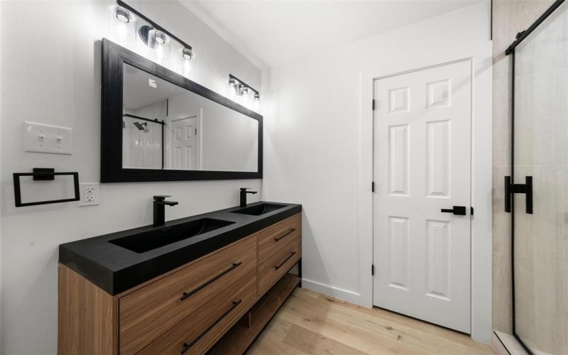 1526 N 7TH Street, Waco, TX 76707, 3 Habitaciones Habitaciones , ,2 BañosBaños,Residential,En Venta,1526 N 7TH Street,21003822