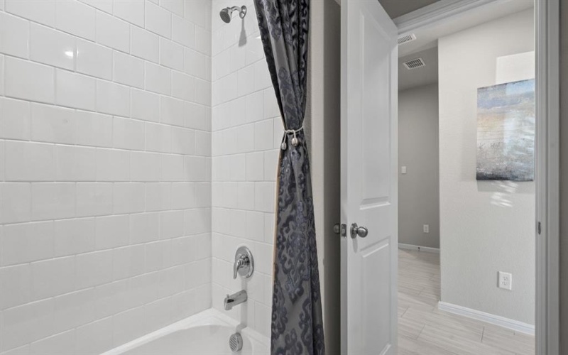 8524 COFFEE SPRINGS Drive, Fort Worth, TX 76131, 4 Habitaciones Habitaciones , ,2 BañosBaños,Residential,En Venta,8524 COFFEE SPRINGS Drive,21003973