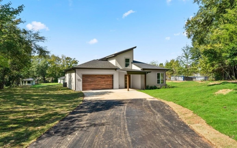 1360 S Brad Circle, Lindale, TX 75771, 4 Bedrooms Bedrooms, ,2 BathroomsBathrooms,Residential,For Sale,1360 S Brad Circle,0,21004132