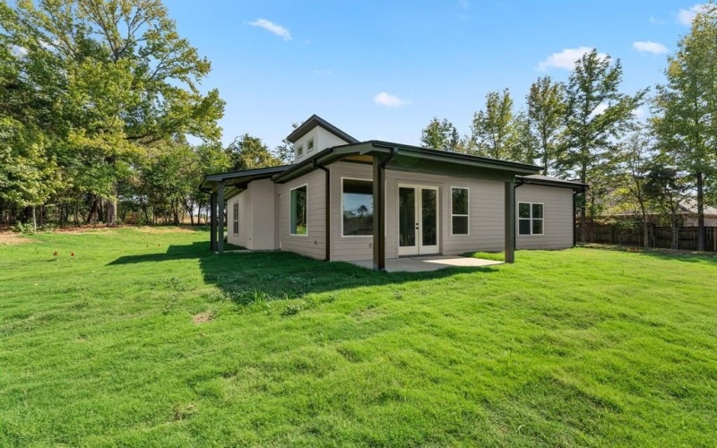 1360 S Brad Circle, Lindale, TX 75771, 4 Bedrooms Bedrooms, ,2 BathroomsBathrooms,Residential,For Sale,1360 S Brad Circle,0,21004132