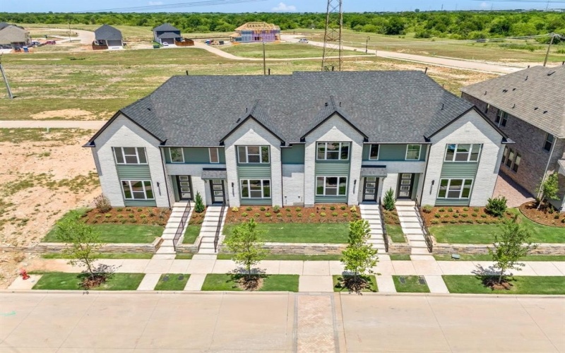 1129 Carnation Drive, Crowley, TX 76036, 3 Bedrooms Bedrooms, ,2 BathroomsBathrooms,Residential,For Sale,1129 Carnation Drive,21004257