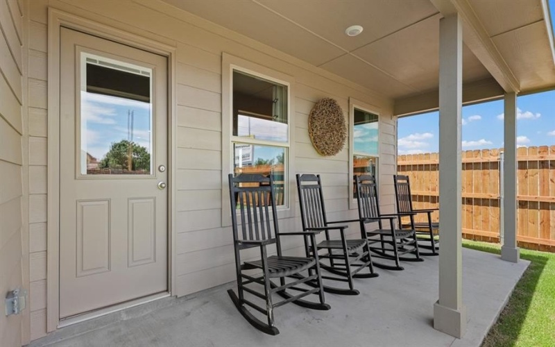 1056 INGALLS PARK Lane, Fort Worth, TX 76131, 4 Habitaciones Habitaciones , ,2 BañosBaños,Residential,En Venta,1056 INGALLS PARK Lane,21004267