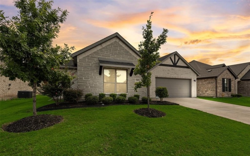 241 Cisco Trail, Forney, TX 75126, 4 Habitaciones Habitaciones , ,2 BañosBaños,Residential,En Venta,241 Cisco Trail,21004384