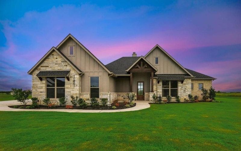 10681 Millet Lane, Venus, TX 76084, 3 Bedrooms Bedrooms, ,3 BathroomsBathrooms,Residential,For Sale,10681 Millet Lane,21004396