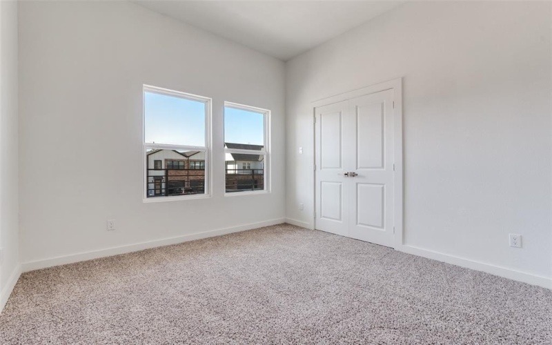 2416 Merlin Street, Dallas, TX 75215, 3 Habitaciones Habitaciones , ,2 BañosBaños,Residential,En Venta,2416 Merlin Street,0,21004670