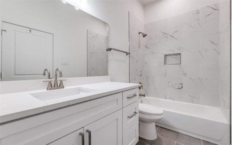 2416 Merlin Street, Dallas, TX 75215, 3 Habitaciones Habitaciones , ,2 BañosBaños,Residential,En Venta,2416 Merlin Street,0,21004670