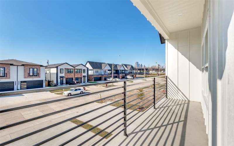 2416 Merlin Street, Dallas, TX 75215, 3 Habitaciones Habitaciones , ,2 BañosBaños,Residential,En Venta,2416 Merlin Street,0,21004670