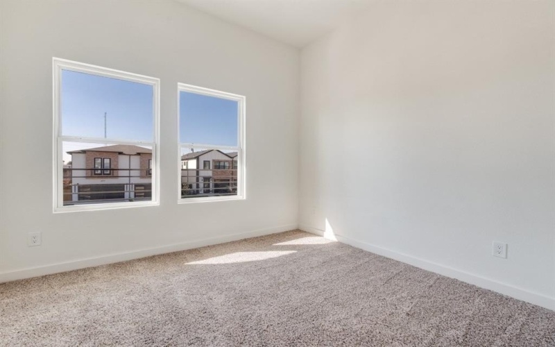 2433 Jeffries Street, Dallas, TX 75215, 3 Bedrooms Bedrooms, ,2 BathroomsBathrooms,Residential,For Sale,2433 Jeffries Street,0,21004702