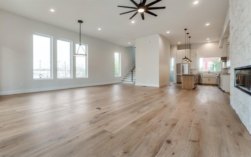 250 E Dallas Road #118, Grapevine, TX 76051, 3 Habitaciones Habitaciones , ,3 BañosBaños,Residential,En Venta,250 E Dallas Road,21004752