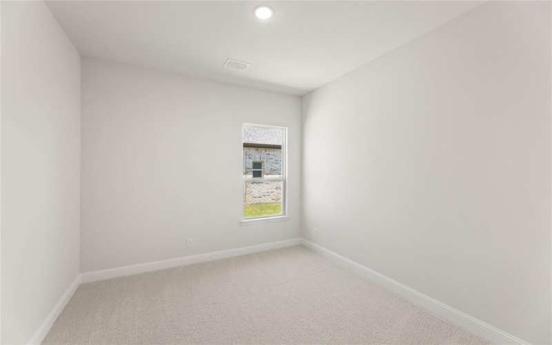 1017 Moss Grove Trail, Justin, TX 76247, 3 Habitaciones Habitaciones , ,2 BañosBaños,Residential,En Venta,1017 Moss Grove Trail,0,21004809