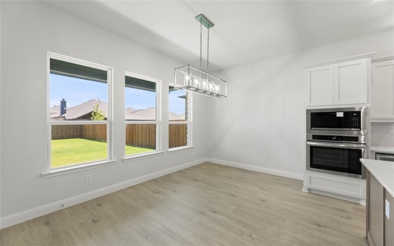 1017 Moss Grove Trail, Justin, TX 76247, 3 Habitaciones Habitaciones , ,2 BañosBaños,Residential,En Venta,1017 Moss Grove Trail,0,21004809