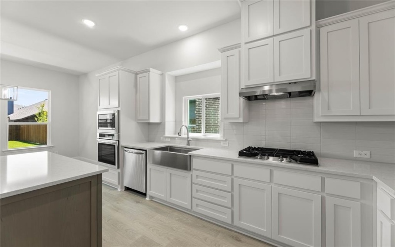 1017 Moss Grove Trail, Justin, TX 76247, 3 Habitaciones Habitaciones , ,2 BañosBaños,Residential,En Venta,1017 Moss Grove Trail,0,21004809