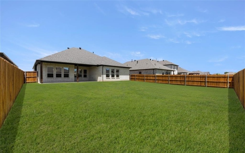 1017 Moss Grove Trail, Justin, TX 76247, 3 Habitaciones Habitaciones , ,2 BañosBaños,Residential,En Venta,1017 Moss Grove Trail,0,21004809