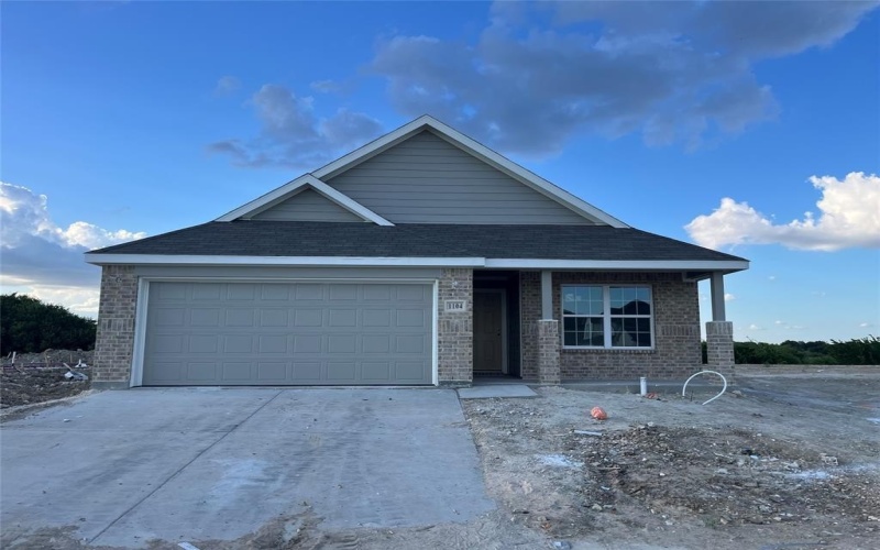 1104 Runway Road, Fort Worth, TX 76131, 4 Habitaciones Habitaciones , ,3 BañosBaños,Residential,En Venta,1104 Runway Road,21004835