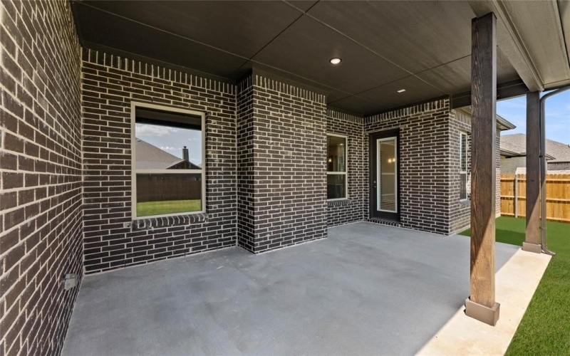 1019 Moss Grove Trail, Justin, TX 76247, 3 Bedrooms Bedrooms, ,2 BathroomsBathrooms,Residential,For Sale,1019 Moss Grove Trail,0,21004871