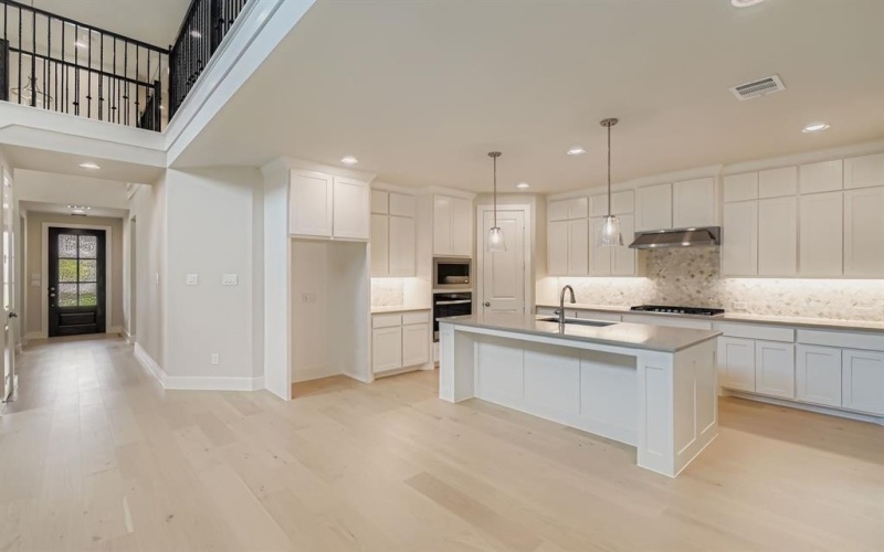 8520 Bankside, The Colony, TX 75056, 4 Bedrooms Bedrooms, ,3 BathroomsBathrooms,Residential,For Sale,8520 Bankside,0,21005057