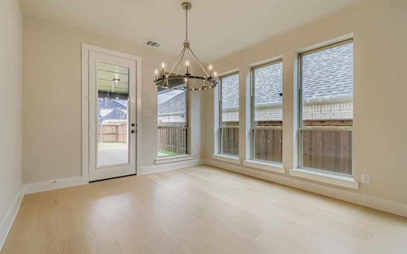 8520 Bankside, The Colony, TX 75056, 4 Bedrooms Bedrooms, ,3 BathroomsBathrooms,Residential,For Sale,8520 Bankside,0,21005057