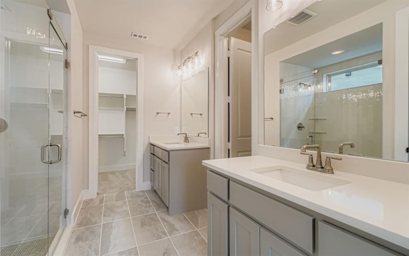 8520 Bankside, The Colony, TX 75056, 4 Bedrooms Bedrooms, ,3 BathroomsBathrooms,Residential,For Sale,8520 Bankside,0,21005057