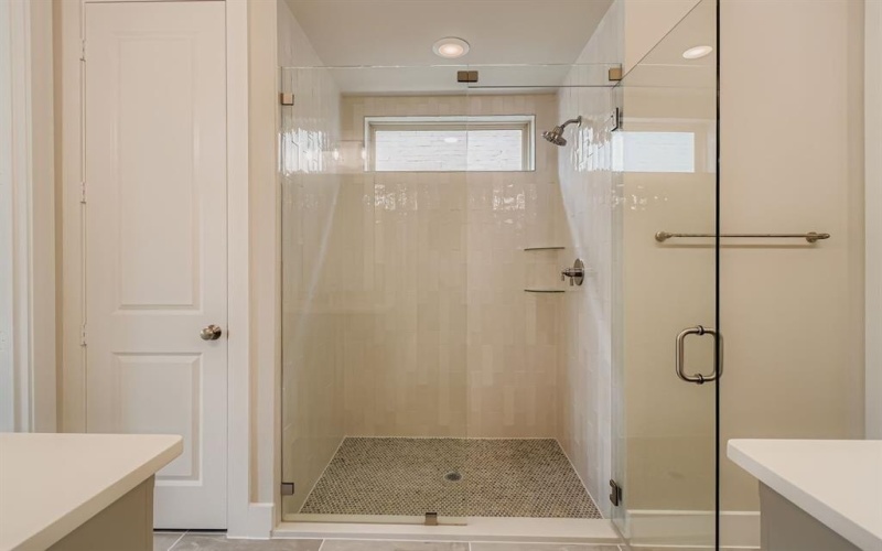 8520 Bankside, The Colony, TX 75056, 4 Bedrooms Bedrooms, ,3 BathroomsBathrooms,Residential,For Sale,8520 Bankside,0,21005057