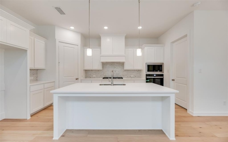 15769 Hawks Pass Road, Frisco, TX 75035, 4 Habitaciones Habitaciones , ,3 BañosBaños,Residential,En Venta,15769 Hawks Pass Road,0,21005072