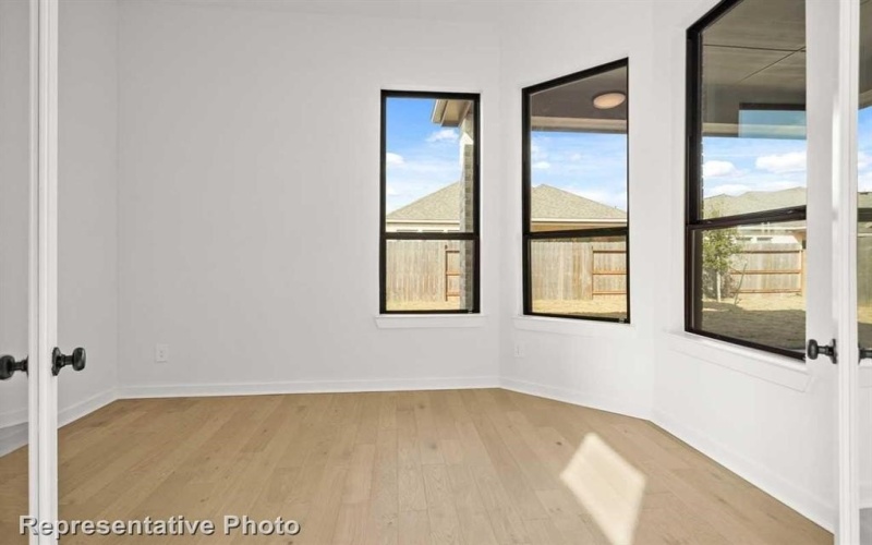 552 Lockhart Street, Waxahachie, TX 75165, 4 Habitaciones Habitaciones , ,3 BañosBaños,Residential,En Venta,552 Lockhart Street,21005074