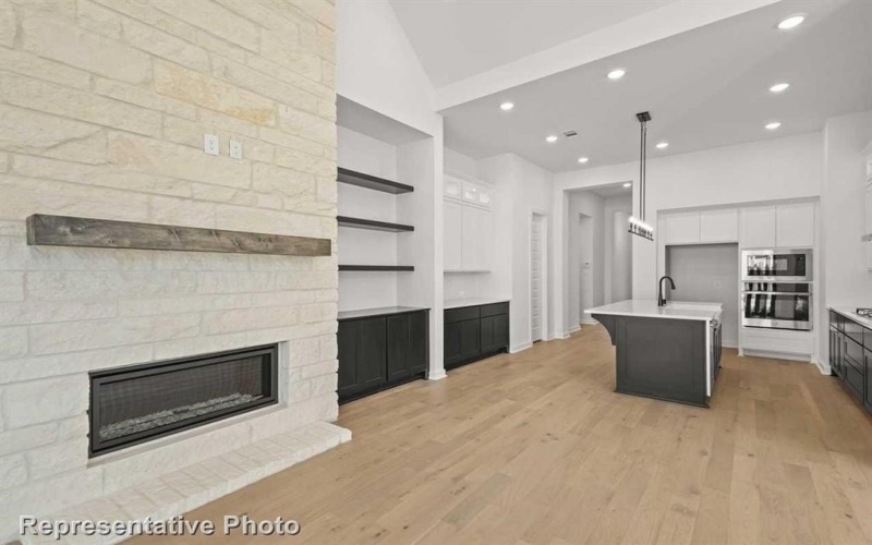 552 Lockhart Street, Waxahachie, TX 75165, 4 Habitaciones Habitaciones , ,3 BañosBaños,Residential,En Venta,552 Lockhart Street,21005074
